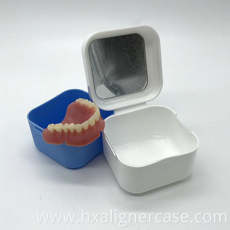 Plastic Dental Storage Bath Retainer Case Cleaner